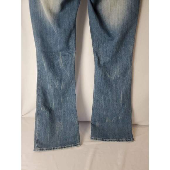 NEW Almost Famous 13 Low Rise Flared Jeans Distressed Button Fly Pockets - Picture 8 of 16